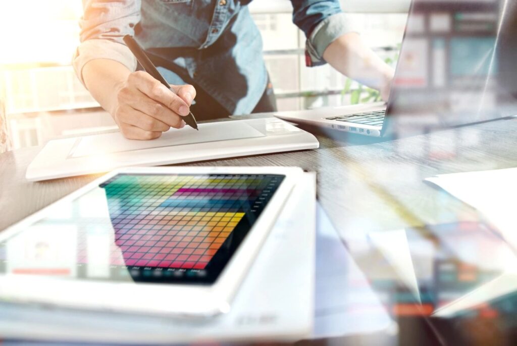 Advertiser putting together a programmatic media strategy